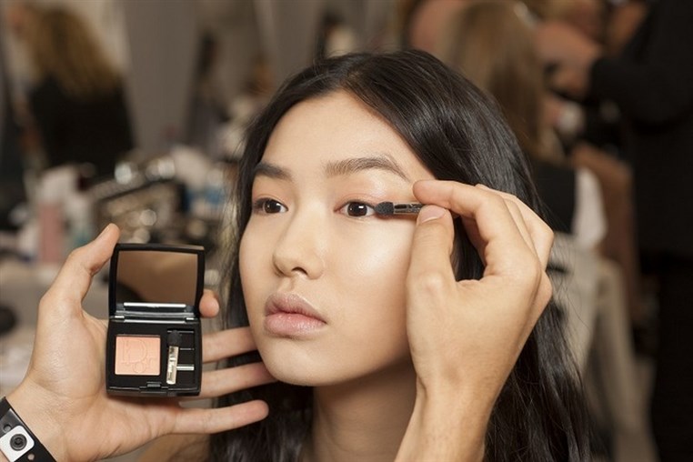 Dior Presents Haute-Couture Collection Autumn-Winter-2015-2016 Make Up